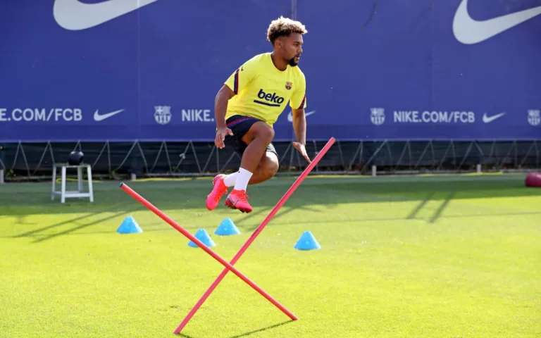 Five Barcelona B youngsters including Monchu, Konrad steps us to train with the first team
