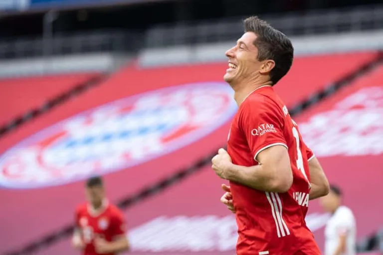 Manchester City Robert Lewandowski