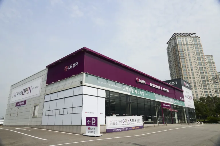LG to sell iPhones in South Korean LG Best shops