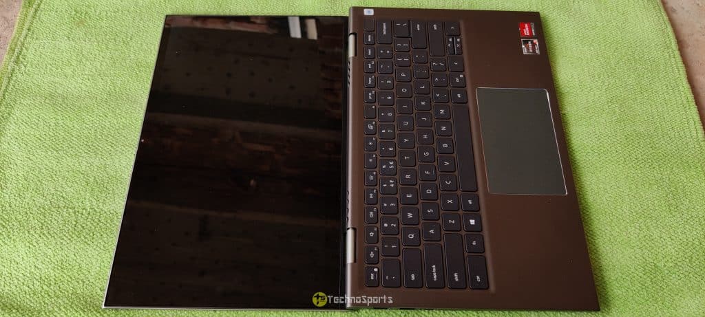 Dell Inspiron 7451 - 19_TechnoSports.co.in