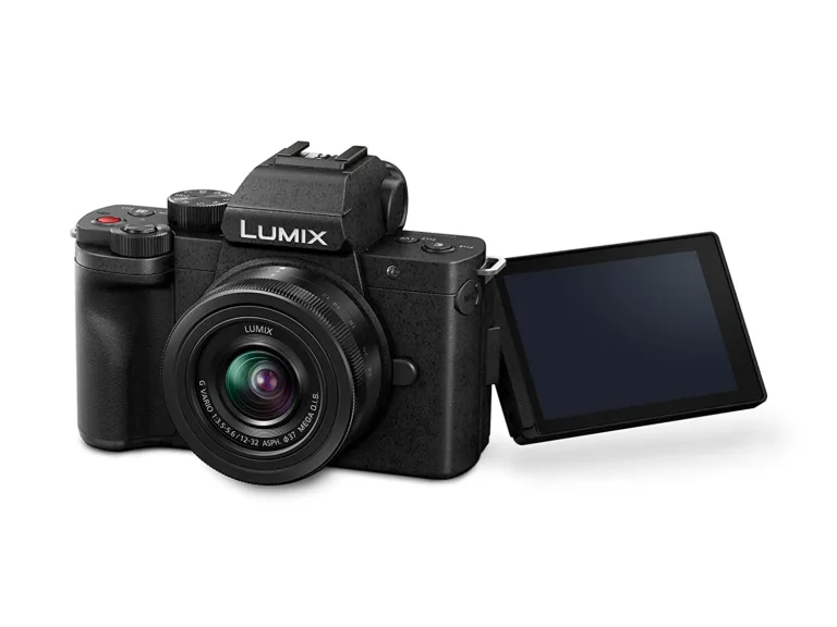 All the Vlogging cameras discounted on Amazon Great Freedom Festival