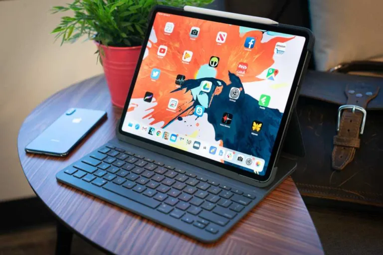 Grab the Logitech SLIM FOLIO PRO for iPad Pro 12.9-inch at just $48