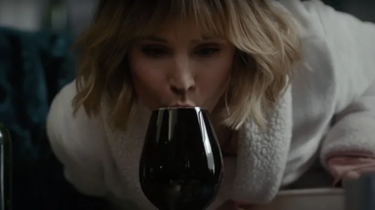 “The Woman in the House Across the Street from the Girl in the Window”: Netflix has dropped the  trailer of the psychological and comedy-drama series