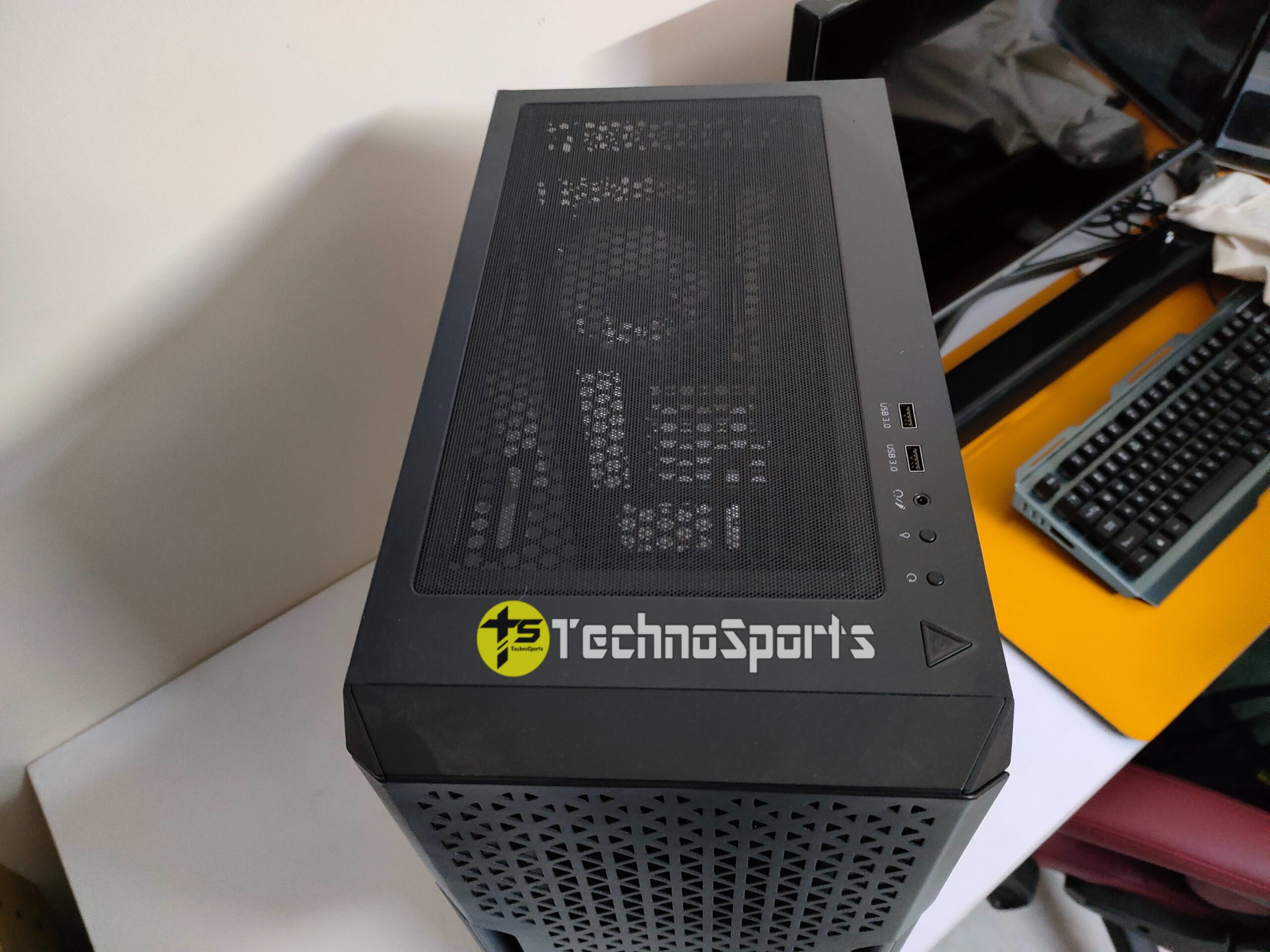 XPG Starker Air Compact Mid-Tower Chassis review: Affordable yet Premium