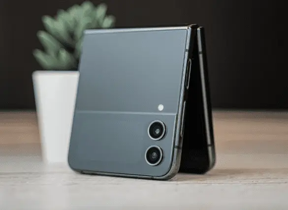 Samsung Galaxy Z Flip 5
