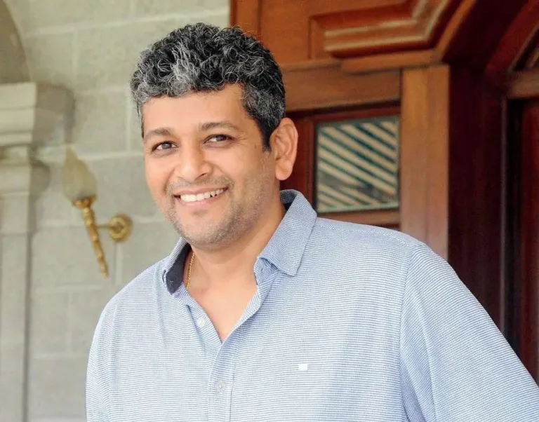 Amol Muzumdar