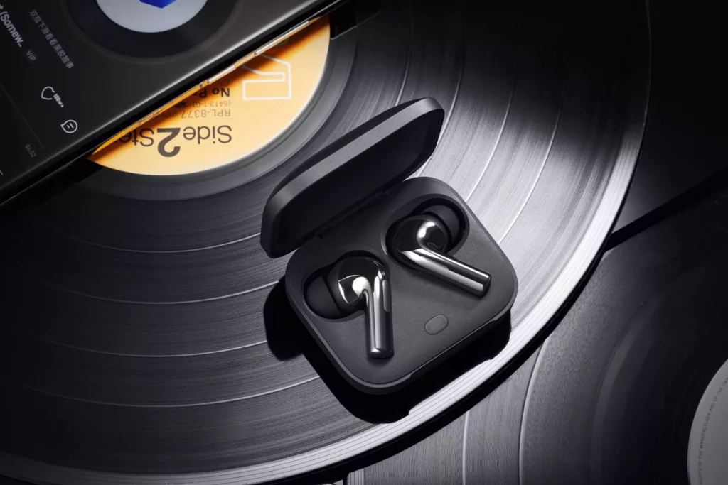 The OnePlus Buds 3 TWS will launch alongside the OnePlus Ace 3 smartphone, according to a fresh teaser that OnePlus posted on Weibo. The teasers for the upcoming TWS earbuds promise an amazing sound quality debut in this market.