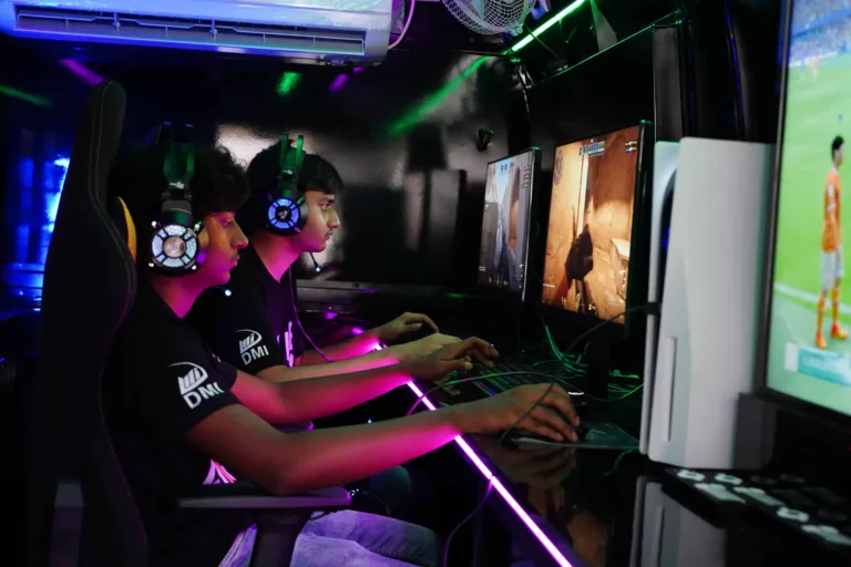 Ampverse DMI's 'College Rivals' Tournament Revs Up Mumbai's Esports Scene