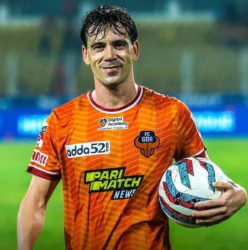 Iker Guarrotxena