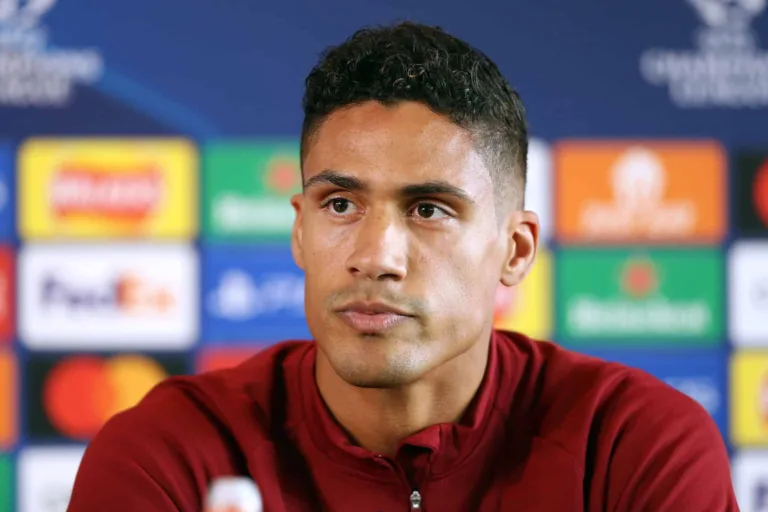 Manchester United Opts Against Extending Raphael Varane's Contract by 12 Months
