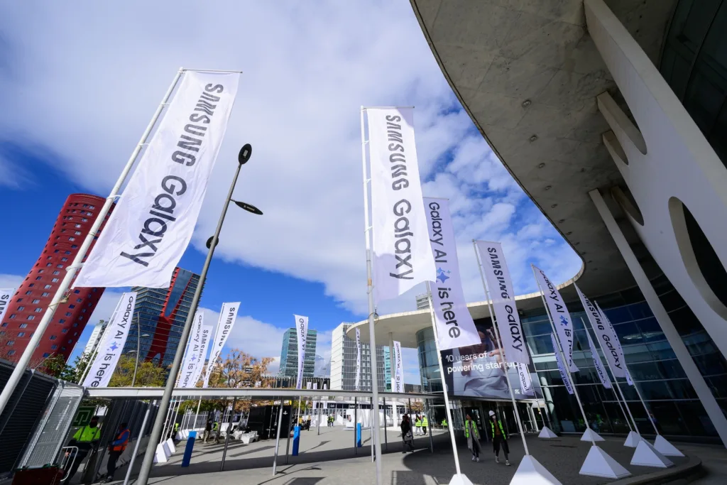 Unveiling the Future of Mobile AI: Samsung Galaxy AI at Mobile World Congress 2024