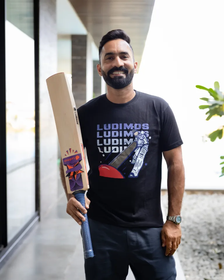 AI-powered cricket coaching platform ‘Ludimos’ Welcomes Indian Cricket Icon Dinesh Karthik as its Strategic Advisor