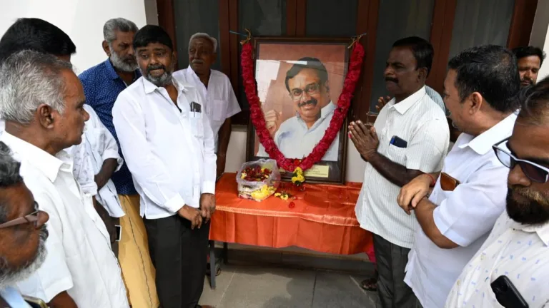 ‘Personal Love, Harsh Criticism’ – EVKS Elangovan: A Pillar of Congress in Tamil Nadu