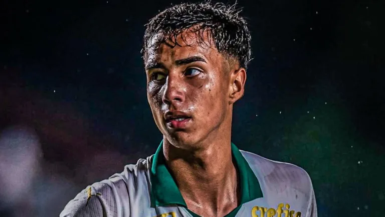 Vitor Reis To Manchester City: Tactical Analysis