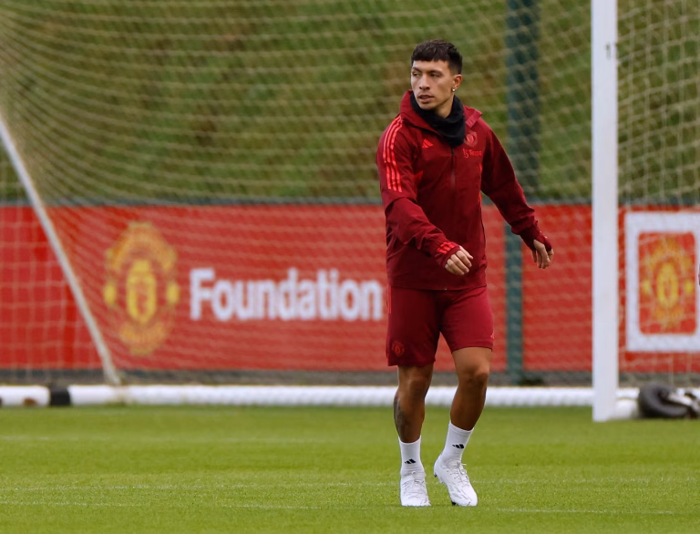 Manchester United Suffer Major Setback with Lisandro Martinez Injury: Potential Six-Month Absence Looms
