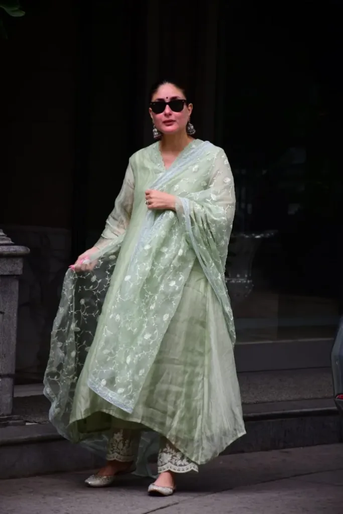 Kareena Kapoor Hot Photo
