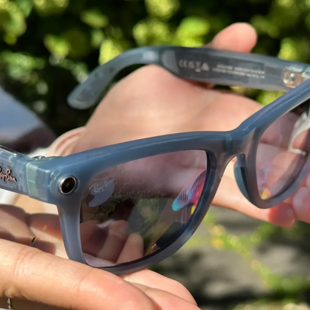 Ray-Ban