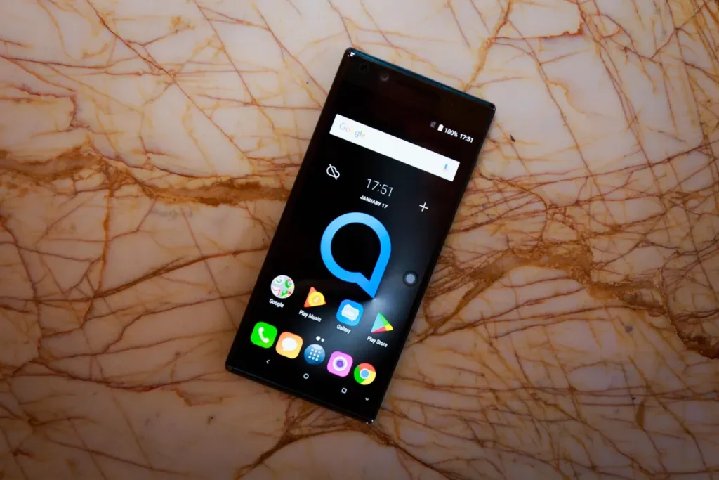 Alcatel v3 ultra 1
