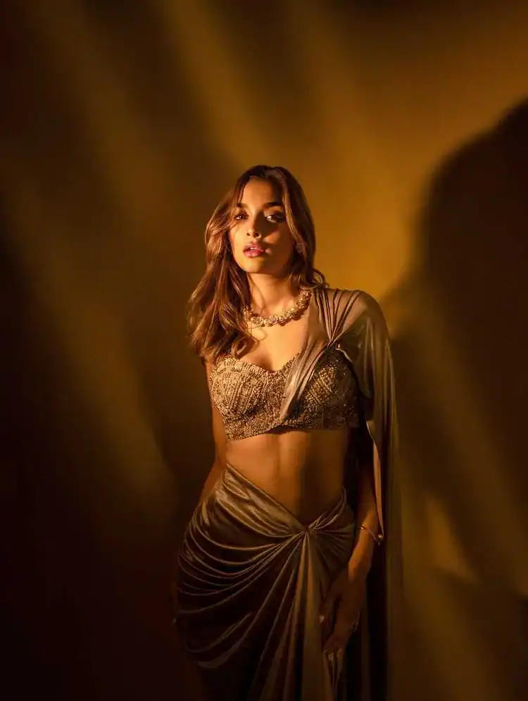 Saiee Manjrekar