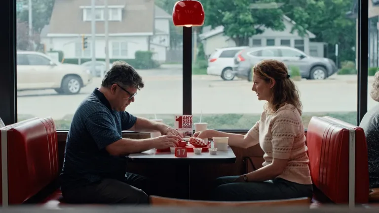 Judy Greer’s Chili Finger Heist Thrills