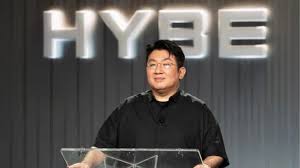 HYBE’s Bang Si-Hyuk Could Face Life Imprisonment as South Korean Police Say His Fraudulent IPO Investigation Is Almost Done