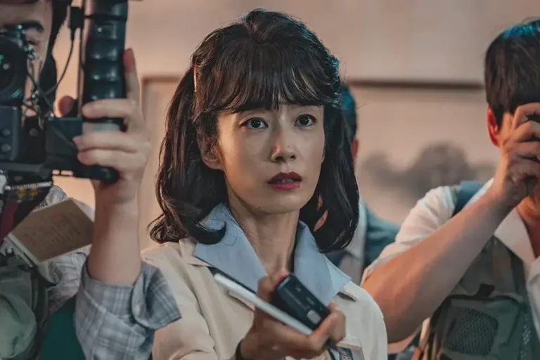 Park Hae Soo and Kwak Sun Young Hunt a Serial Killer Across 30 Years in The Scarecrow — And It’s Already One of 2026’s Must-Watch K-Dramas