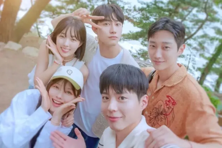 Park Bo Gum and Kim Yoo Jung Are Finally Reuniting — And K-Drama Twitter Is Already Losing Its Mind