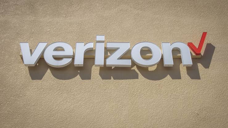 Verizon Signs $1 Billion Fiber Deal With Google — And It's Just the Start