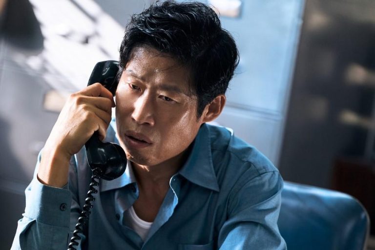 Yoo Hae Jin Chases A Nationwide Conspiracy In First Look At “Assassins”
