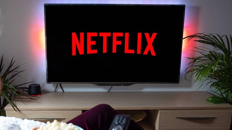 Pierce Brosnan Rules Netflix Again!