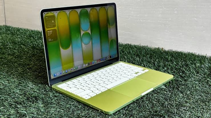 Apple MacBook Neo
