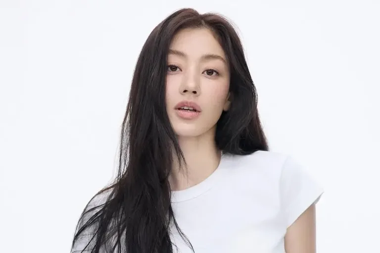 A New Chapter, A New Look: Jihyo Steps Into the Spotlight on Her Own Terms