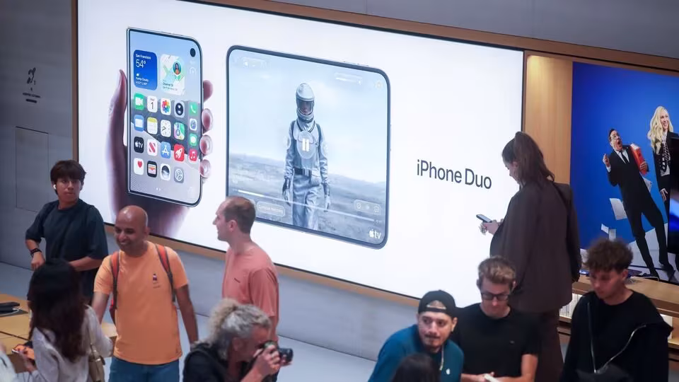 iPhone Duo