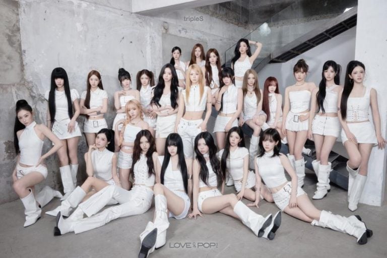 tripleS Is Coming Back With All 24 Members, and “Andless” Sets the Date